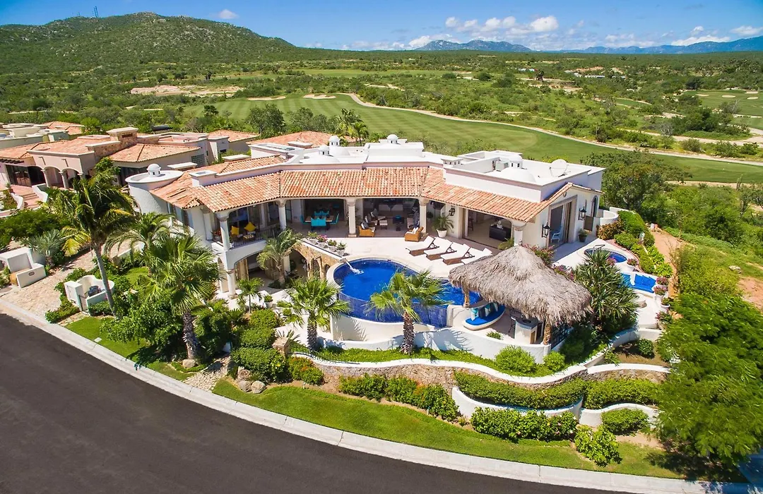 Villa Buena Vida by Cabo Villas-1
